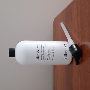 NWT.  Mega-Sized Philosophy Microdelivery Exfoliating Face Wash